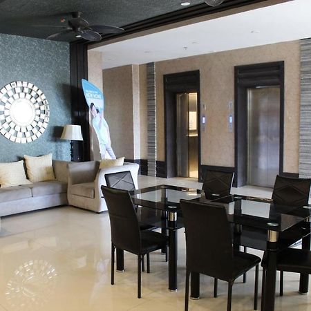 Luxanos Condo Place- San Marino Cebu Dış mekan fotoğraf